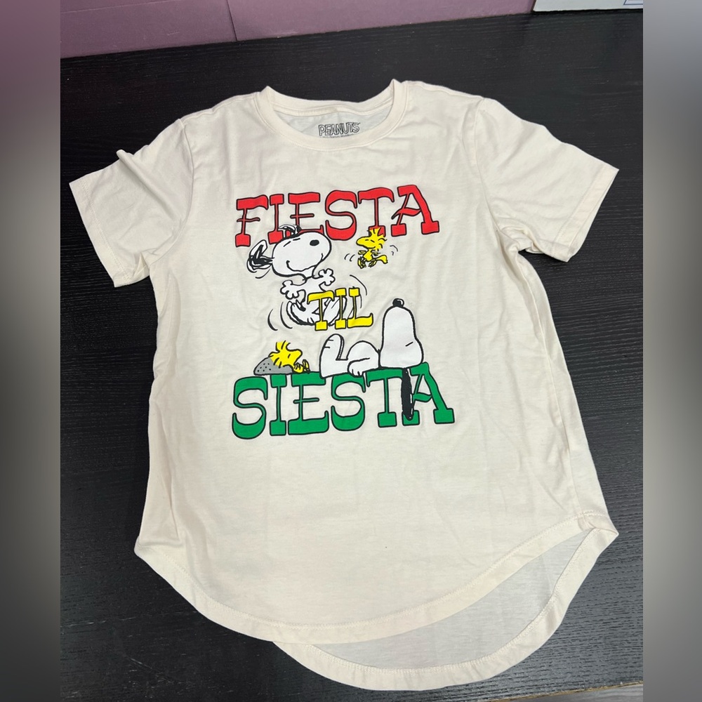 Snoopy Fiesta Siesta T-Shirt – Size S